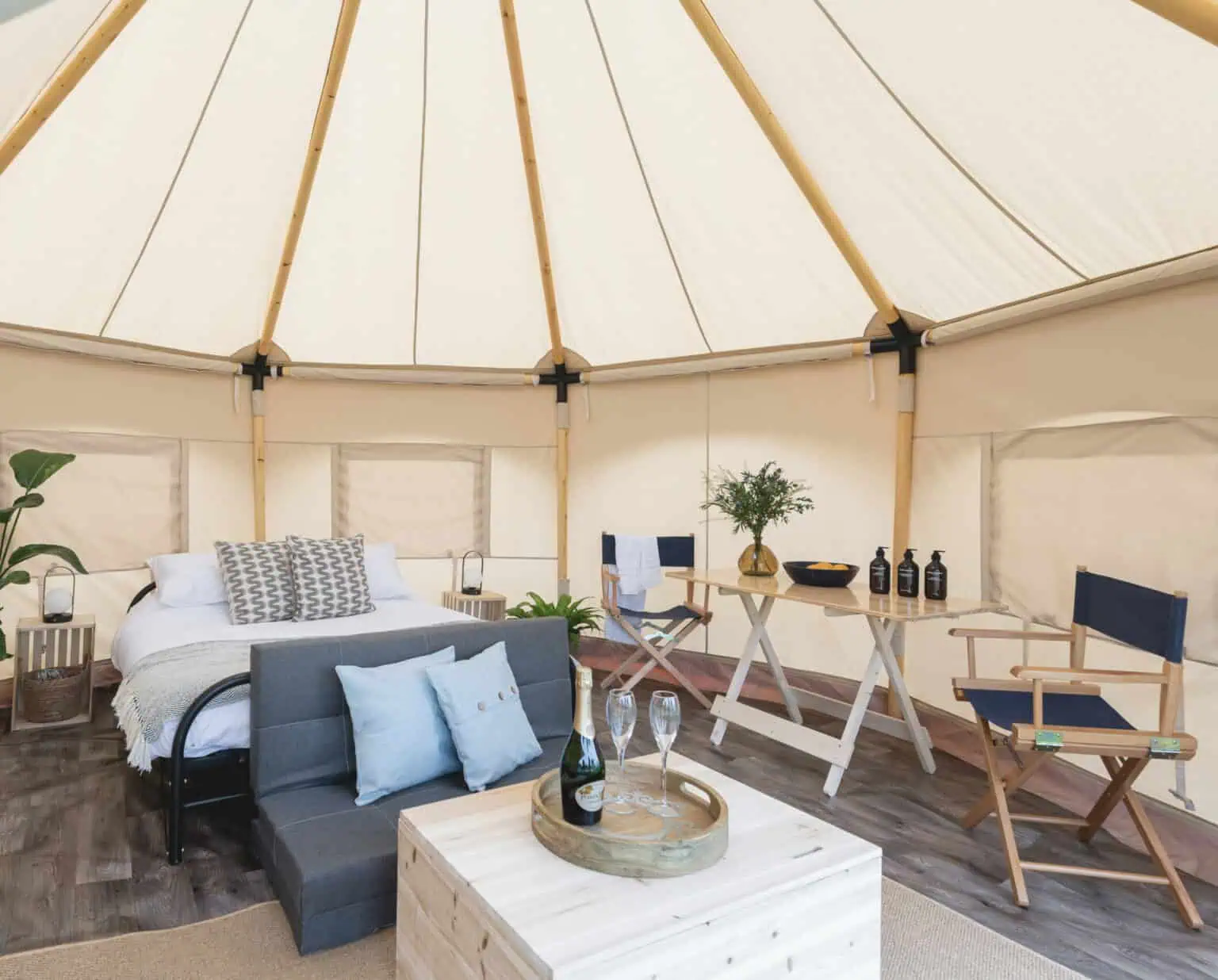 Luxury Burt The Pop Up Hotel