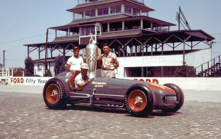 Bill 1953 Indy 500