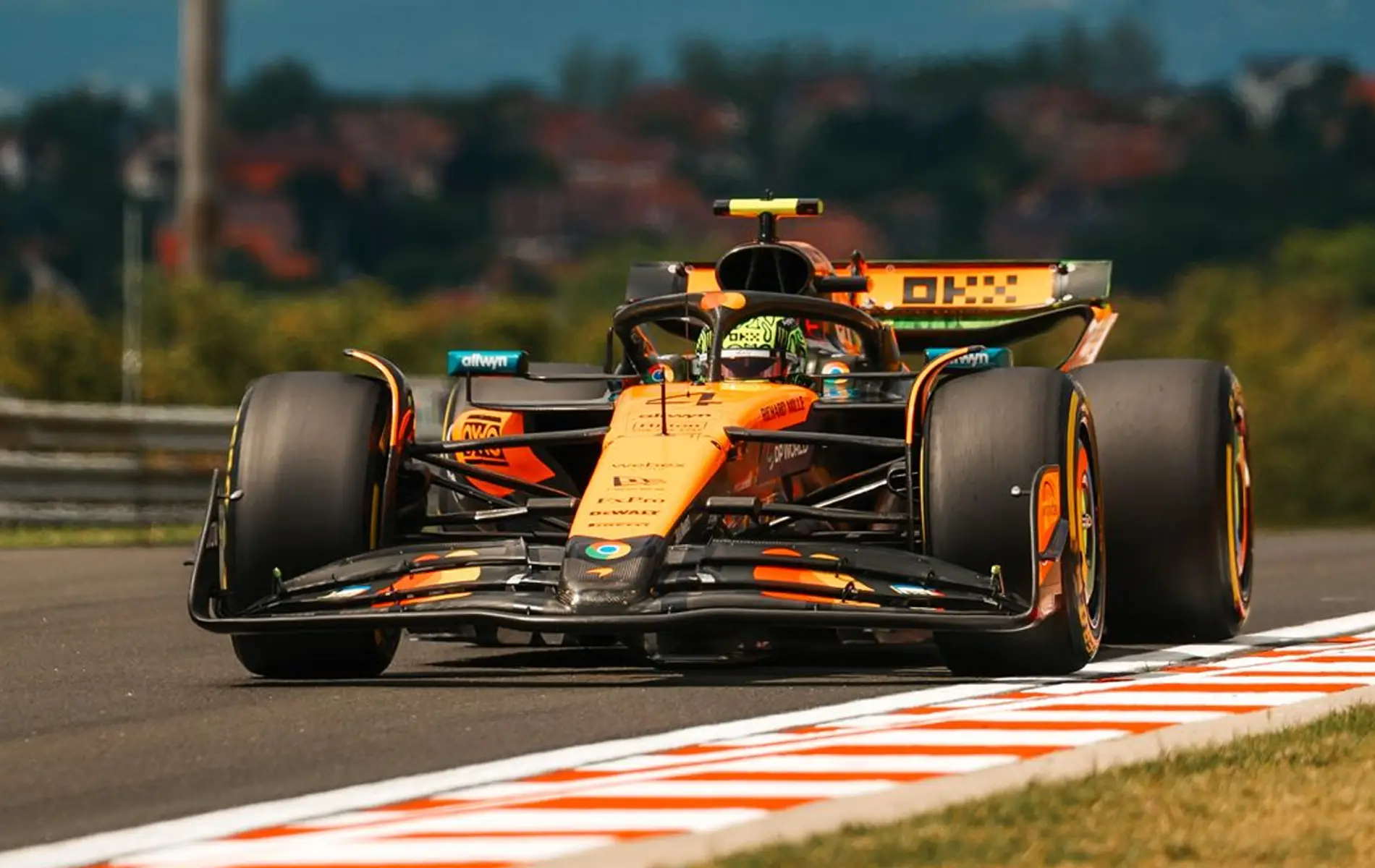 2025 Hungarian GP FP1: Norris tops first session