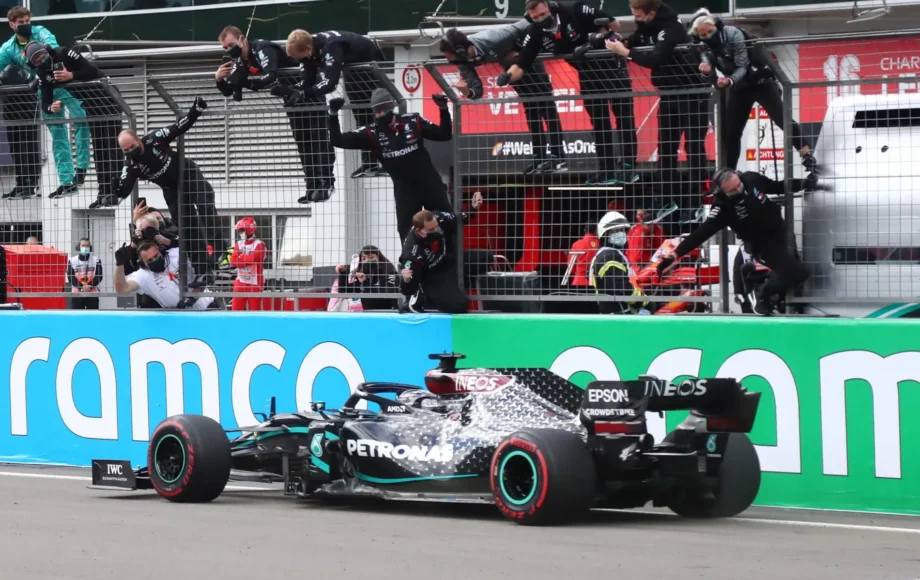 Lewis Wins the 2020 Eifel Grand Prix