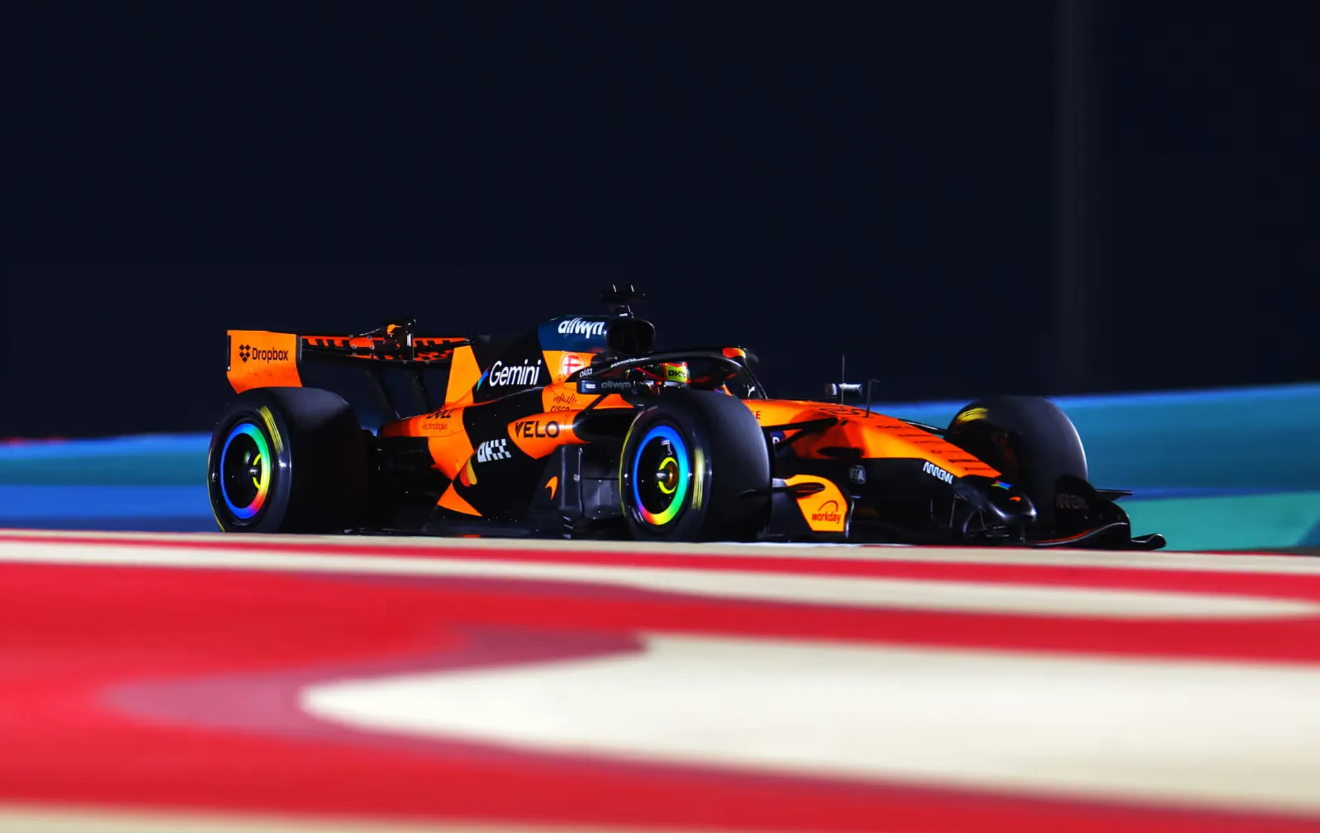 Oscar Piastri MCL40 2026 Bahrain Pre-Season Test 2 Day 1