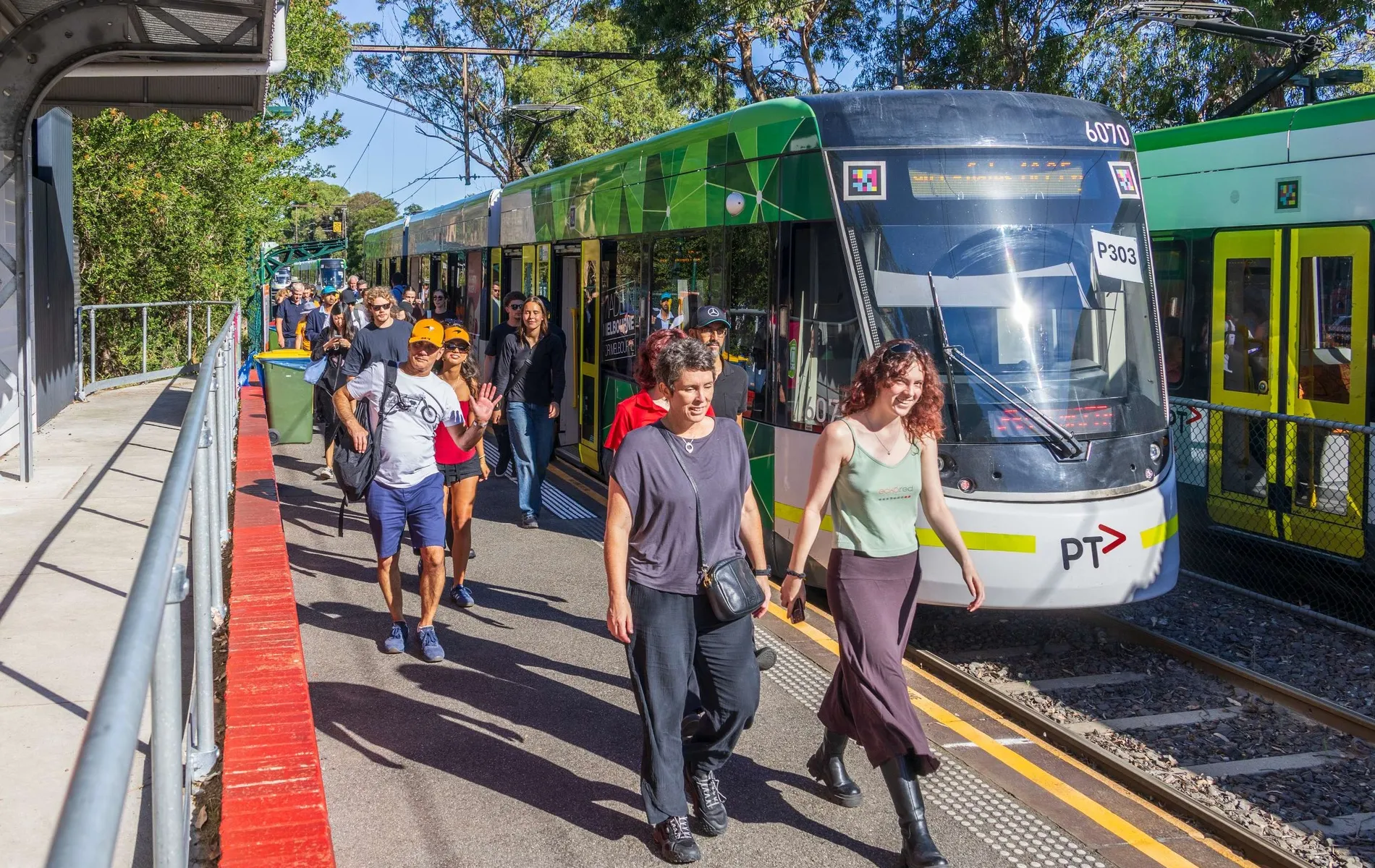 albert park tram stop f1