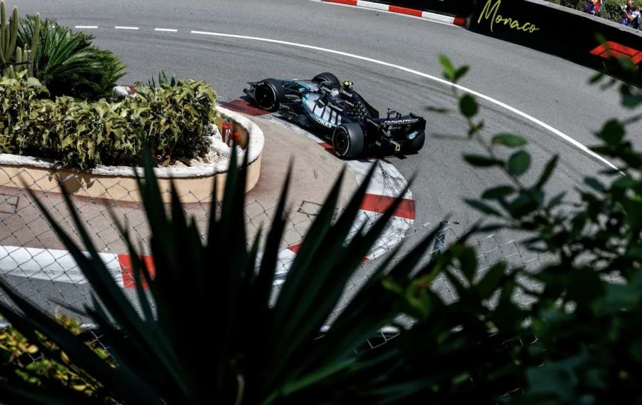 F1 Teams Agree Plan to Cut Race Distances for 2027