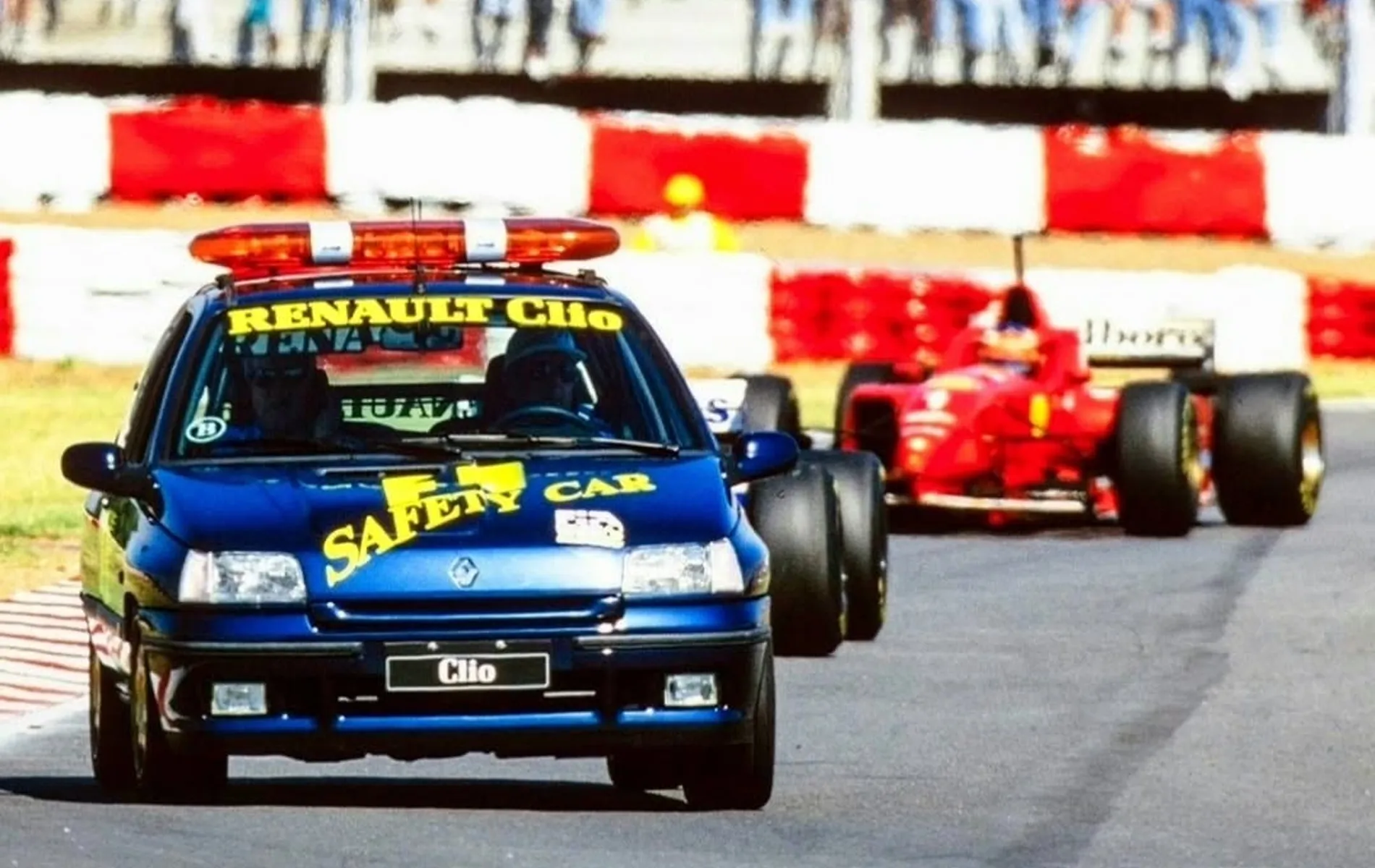 Renault Clio – 1995–96